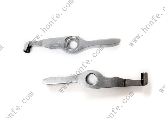 Mordaza Inferior Con Avellanado 911319363 D1 1.5*3 Moleteado Diamante Repuestos para Telar Sulzer